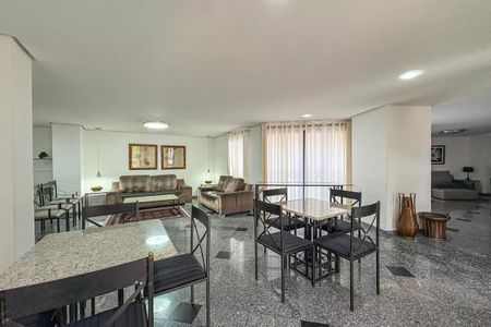 Apartamento à venda com 164m², 4 quartos e 3 vagasÁrea comum