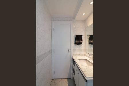 Apartamento à venda com 164m², 4 quartos e 3 vagasBanheiro Social