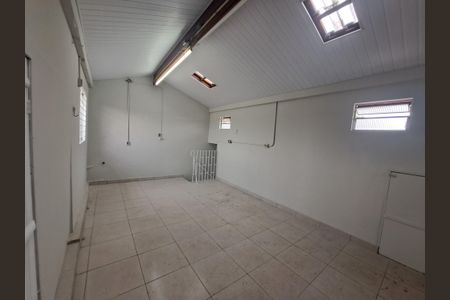 Casa à venda com 103m², 2 quartos e 2 vagas Casa à venda com 103m², 2 quartos e 2 vagasÁrea Comum