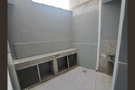 Casa à venda com 103m², 2 quartos e 2 vagas Casa à venda com 103m², 2 quartos e 2 vagasÁrea de Serviço