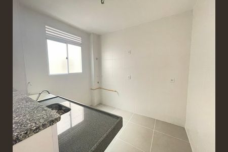 Cozinha de apartamento à venda com 2 quartos, 52m² em Paquetá, Belo Horizonte