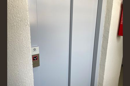 Elevador de apartamento à venda com 2 quartos, 52m² em Paquetá, Belo Horizonte