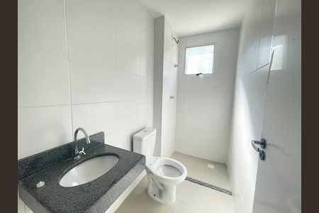 Banheiro social de apartamento à venda com 2 quartos, 52m² em Paquetá, Belo Horizonte