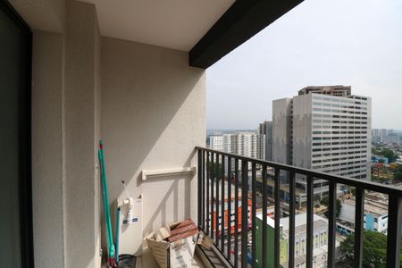 Varanda de kitnet/studio para alugar com 1 quarto, 24m² em Santo Amaro, São Paulo