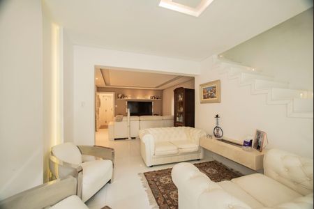 Sala de casa à venda com 3 quartos, 150m² em Vila Clementino, São Paulo