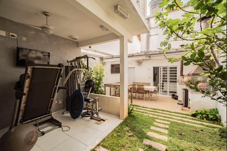 Casa para alugar com 150m², 3 quartos e 2 vagasQuintal/Academia
