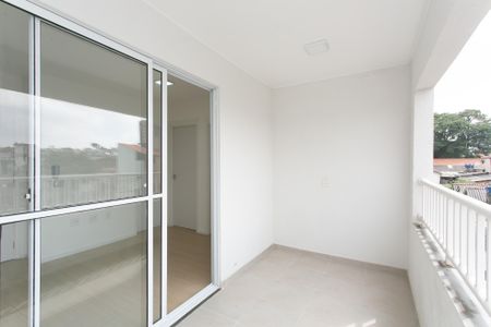 Apartamento para alugar com 38m², 2 quartos e sem vaga Apartamento para alugar com 38m², 2 quartos e sem vagaVaranda da Sala / Cozinha
