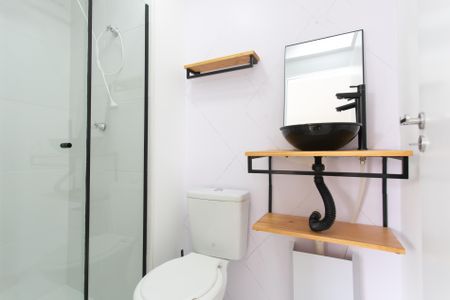 Apartamento para alugar com 38m², 2 quartos e sem vaga Apartamento para alugar com 38m², 2 quartos e sem vagaBanheiro
