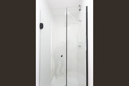Apartamento para alugar com 38m², 2 quartos e sem vaga Apartamento para alugar com 38m², 2 quartos e sem vagaBanheiro