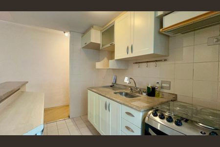 Apartamento à venda com 59m², 2 quartos e 1 vagaCozinha