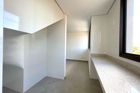 Apartamento à venda com 127m², 2 quartos e 2 vagasCozinha