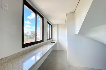 Apartamento à venda com 127m², 2 quartos e 2 vagasCozinha