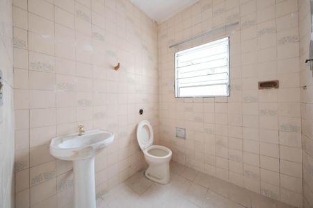 Casa para alugar com 60m², 1 quarto e sem vagaBanheiro