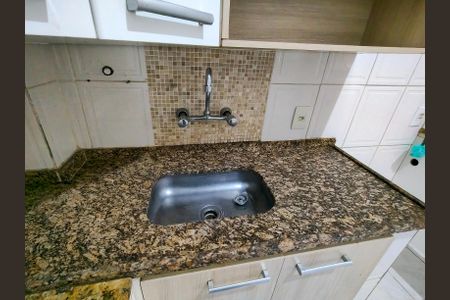 Apartamento à venda com 84m², 2 quartos e 1 vaga Apartamento à venda com 84m², 2 quartos e 1 vagaCozinha