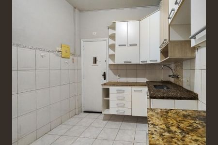 Apartamento à venda com 84m², 2 quartos e 1 vaga Apartamento à venda com 84m², 2 quartos e 1 vagaCozinha