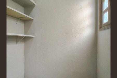 Apartamento à venda com 84m², 2 quartos e 1 vaga Apartamento à venda com 84m², 2 quartos e 1 vagaQuarto de Serviço