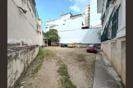Apartamento à venda com 84m², 2 quartos e 1 vaga Apartamento à venda com 84m², 2 quartos e 1 vagaGaragem