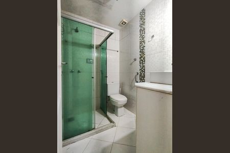 Apartamento à venda com 84m², 2 quartos e 1 vaga Apartamento à venda com 84m², 2 quartos e 1 vagaBanheiro Corredor