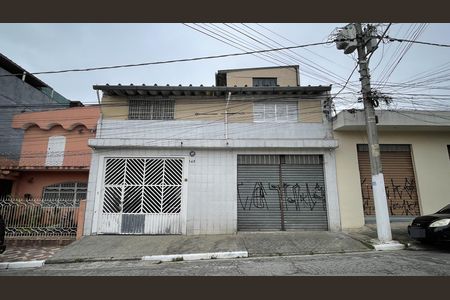 Fachada de casa à venda com 5 quartos, 250m² em Artur Alvim, São Paulo