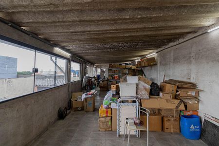 Casa à venda com 250m², 5 quartos e 6 vagas Casa à venda com 250m², 5 quartos e 6 vagasTerraço