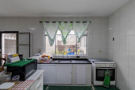 Casa à venda com 250m², 5 quartos e 6 vagas Casa à venda com 250m², 5 quartos e 6 vagasCozinha