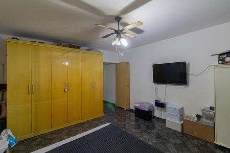 Casa à venda com 250m², 5 quartos e 6 vagas Casa à venda com 250m², 5 quartos e 6 vagasQuarto 3