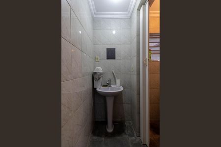 Casa à venda com 250m², 5 quartos e 6 vagas Casa à venda com 250m², 5 quartos e 6 vagasGaragem Lavabo