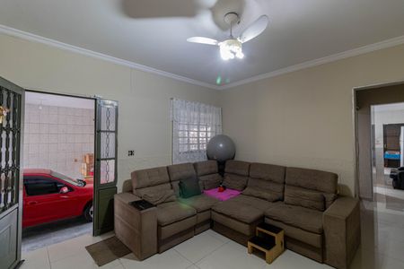 Sala de casa à venda com 5 quartos, 250m² em Artur Alvim, São Paulo