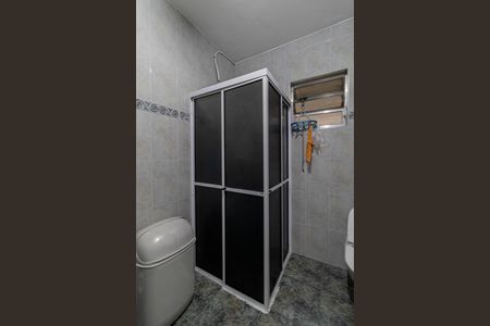 Casa à venda com 250m², 5 quartos e 6 vagas Casa à venda com 250m², 5 quartos e 6 vagasBanheiro 1