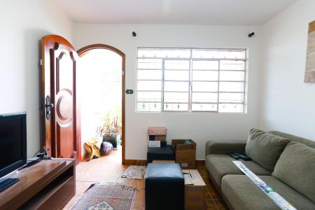 Sala de casa para alugar com 2 quartos, 75m² em Jardim Celeste, São Paulo
