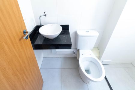 Apartamento para alugar com 56m², 2 quartos e 1 vaga Apartamento para alugar com 56m², 2 quartos e 1 vagaBanheiro