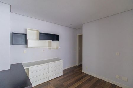 Apartamento à venda com 233m², 3 quartos e 4 vagas