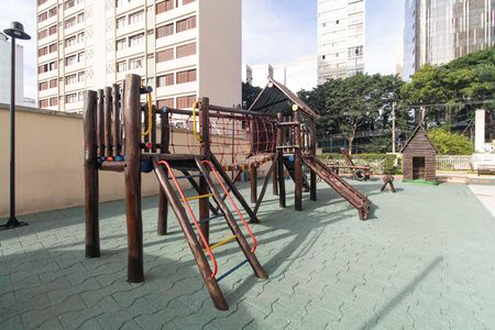 Apartamento à venda com 68m², 2 quartos e 1 vagaÁrea comum - Playground