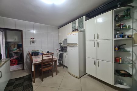 Casa à venda com 100m², 3 quartos e 2 vagasCozinha