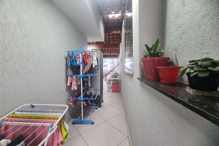 Casa à venda com 100m², 3 quartos e 2 vagasÁrea de Serviço