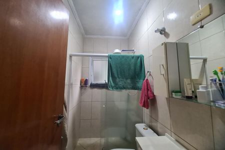 Casa à venda com 100m², 3 quartos e 2 vagasBanheiro da Suíte