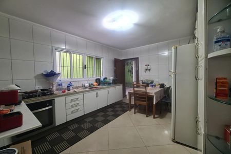 Casa à venda com 100m², 3 quartos e 2 vagasCozinha