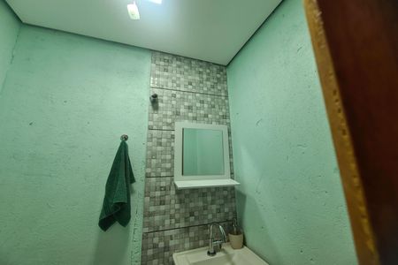 Casa à venda com 100m², 3 quartos e 2 vagasBanheiro varanda