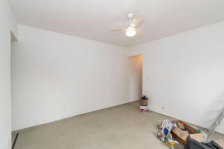 Sala de apartamento para alugar com 3 quartos, 72m² em Vista Alegre, Rio de Janeiro