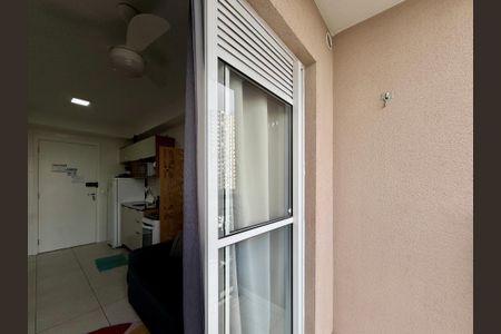 Sacada  de apartamento à venda com 1 quarto, 27m² em Jardim Caravelas, São Paulo