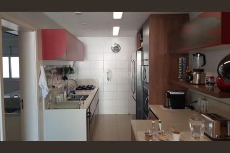 Apartamento à venda com 161m², 3 quartos e 3 vagas