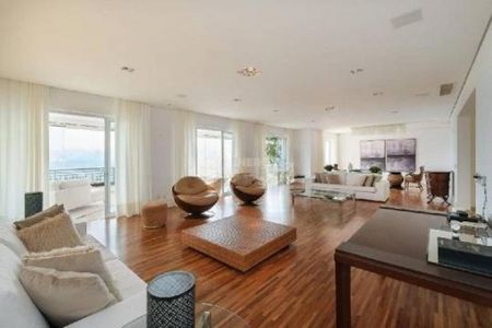 Apartamento à venda com 4 quartos, 649m² em Vila Nova Conceição, São Paulo
