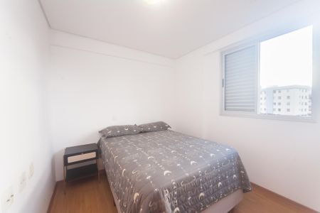 Apartamento à venda com 75m², 3 quartos e 2 vagasquarto 2
