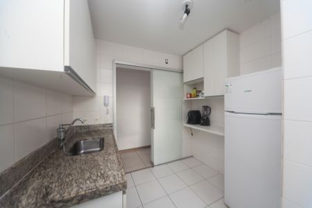Apartamento à venda com 75m², 3 quartos e 2 vagasCozinha