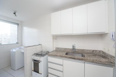 Apartamento à venda com 75m², 3 quartos e 2 vagasCozinha
