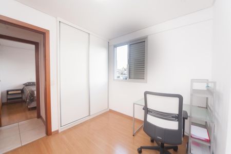 Apartamento à venda com 75m², 3 quartos e 2 vagasquarto 1