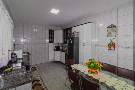 Casa para alugar com 60m², 2 quartos e 1 vagaCozinha