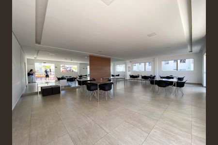 Apartamento à venda com 45m², 2 quartos e 1 vaga Apartamento à venda com 45m², 2 quartos e 1 vagaÁrea comum - Salão de festas