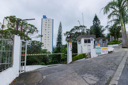 Apartamento à venda com 52m², 2 quartos e 1 vaga Apartamento à venda com 52m², 2 quartos e 1 vagaFachada