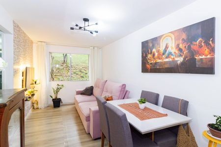 Apartamento à venda com 52m², 2 quartos e 1 vaga Apartamento à venda com 52m², 2 quartos e 1 vagaSala